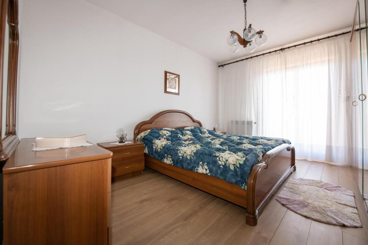 Apartman Elvis Lovran Ngoại thất bức ảnh