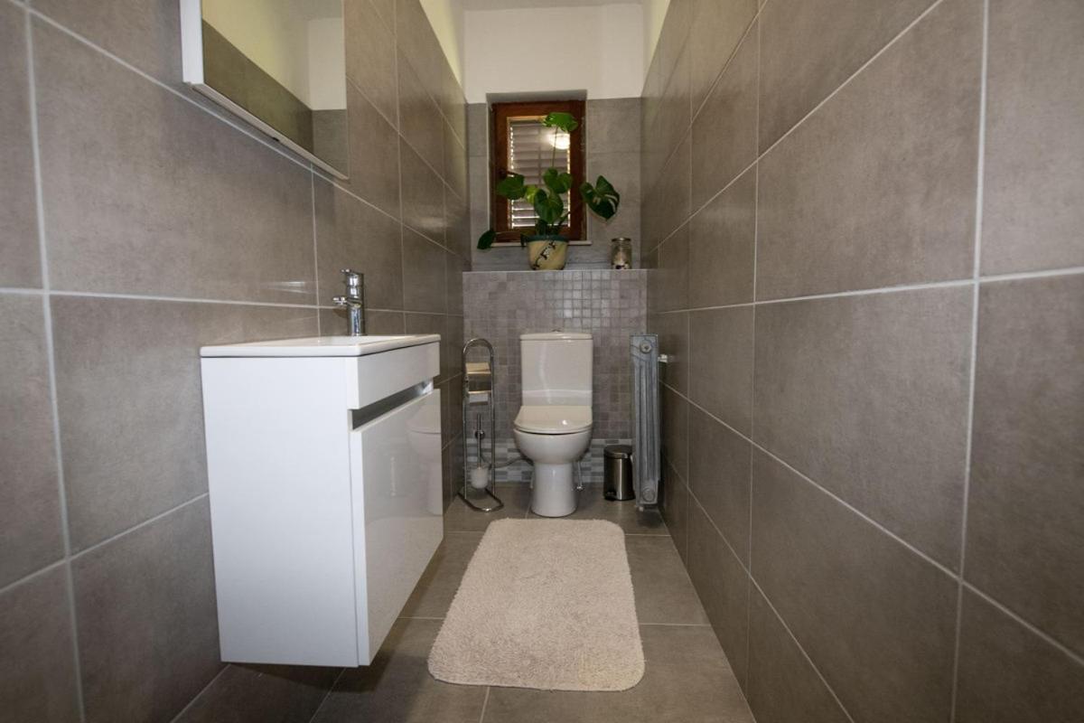 Apartman Elvis Lovran Ngoại thất bức ảnh