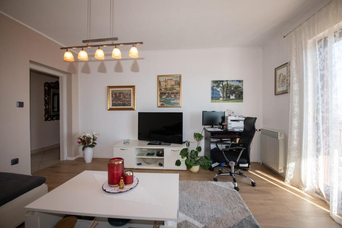 Apartman Elvis Lovran Ngoại thất bức ảnh